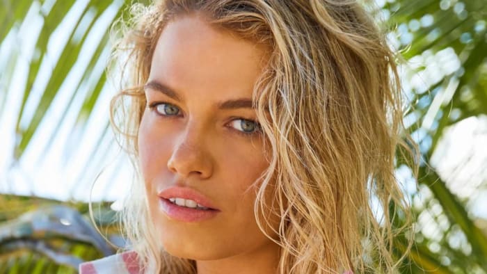Hailey Clauson